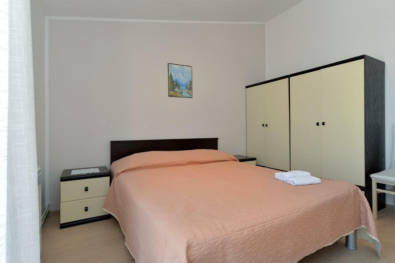 Apartment Gracijela 827 Medulin Buitenkant foto