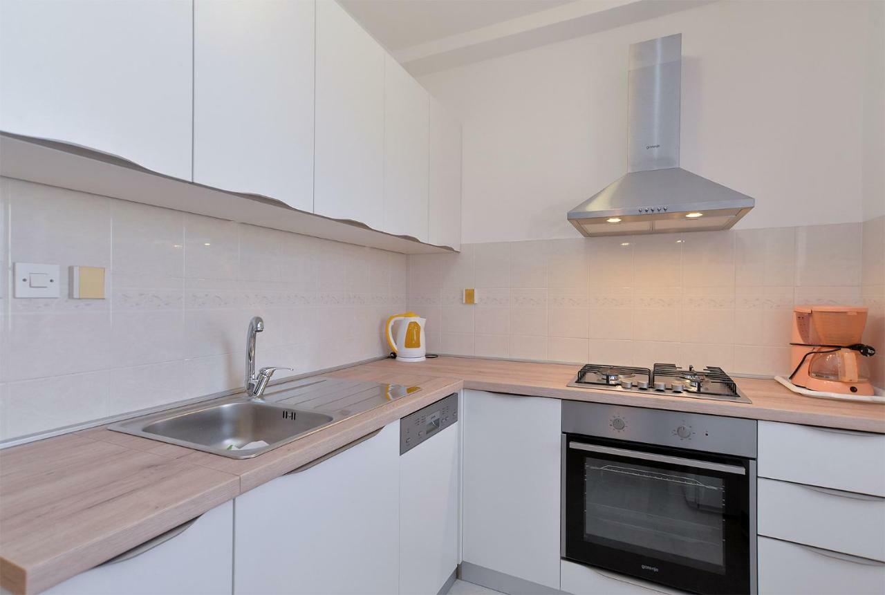 Apartment Gracijela 827 Medulin Buitenkant foto