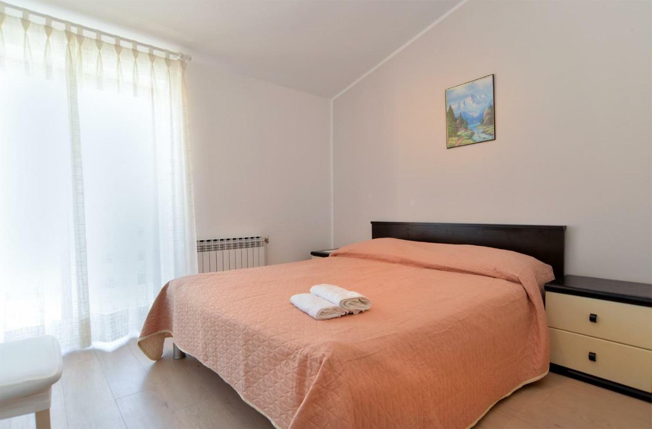 Apartment Gracijela 827 Medulin Buitenkant foto