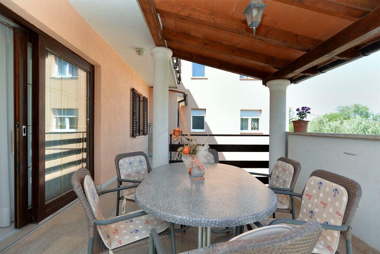Apartment Gracijela 827 Medulin Buitenkant foto