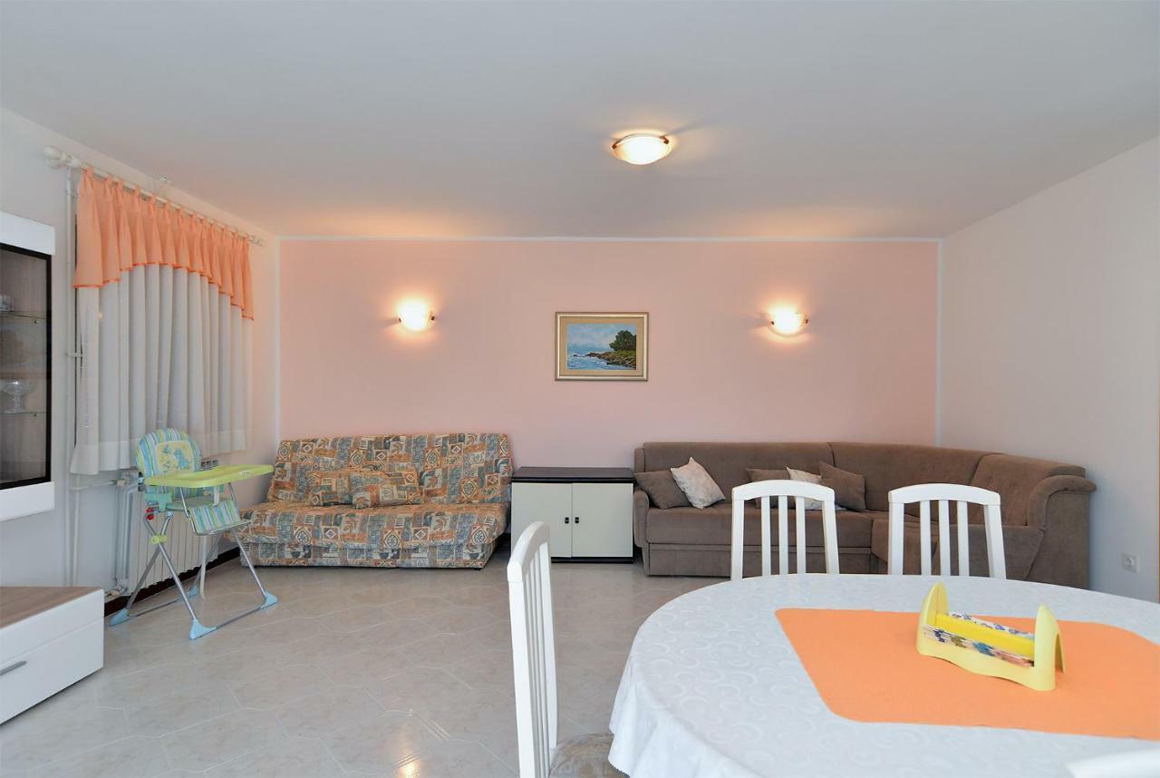 Apartment Gracijela 827 Medulin Buitenkant foto