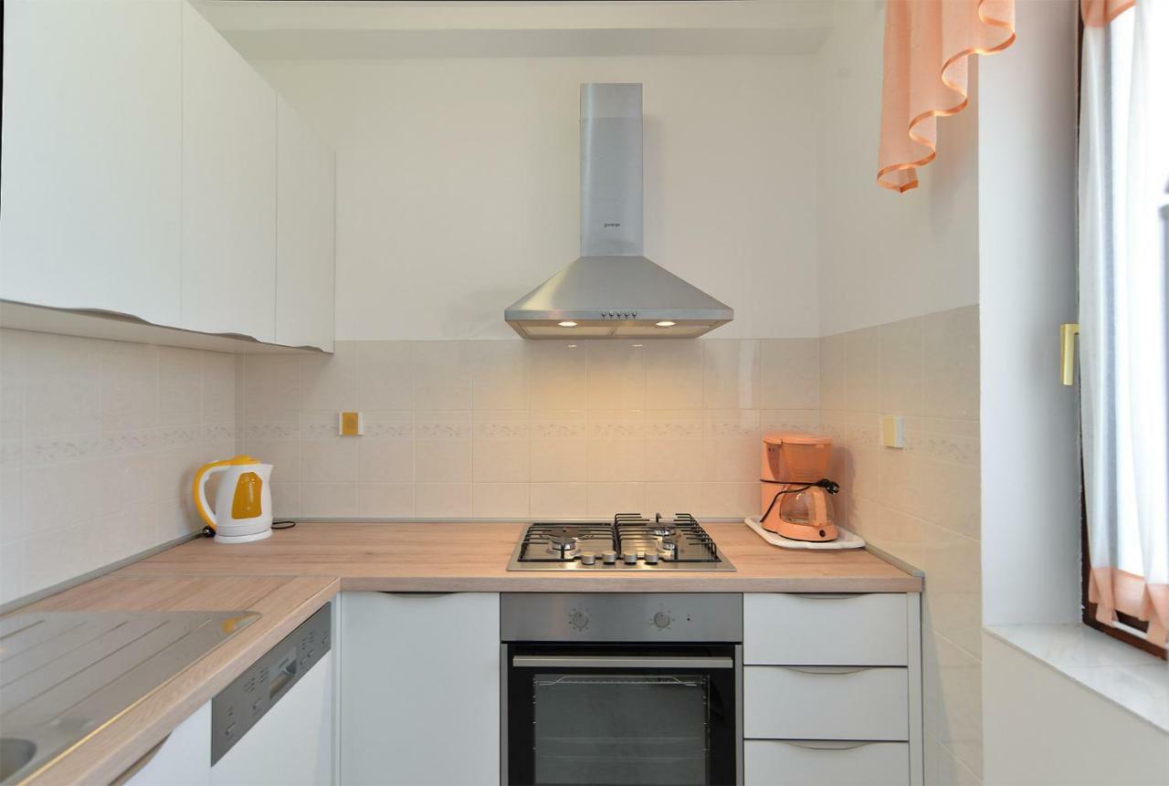 Apartment Gracijela 827 Medulin Buitenkant foto